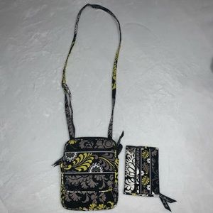 🌊 Vera Bradley crossbody purse and wallet